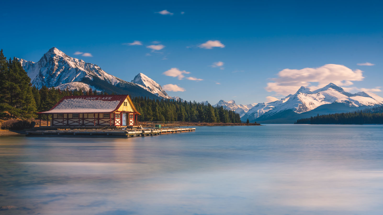 17 Unforgettable Things to Do in Jasper (A Canadian’s Guide) 17 Unforgettable Things to Do in Jasper (A Canadian’s Guide)