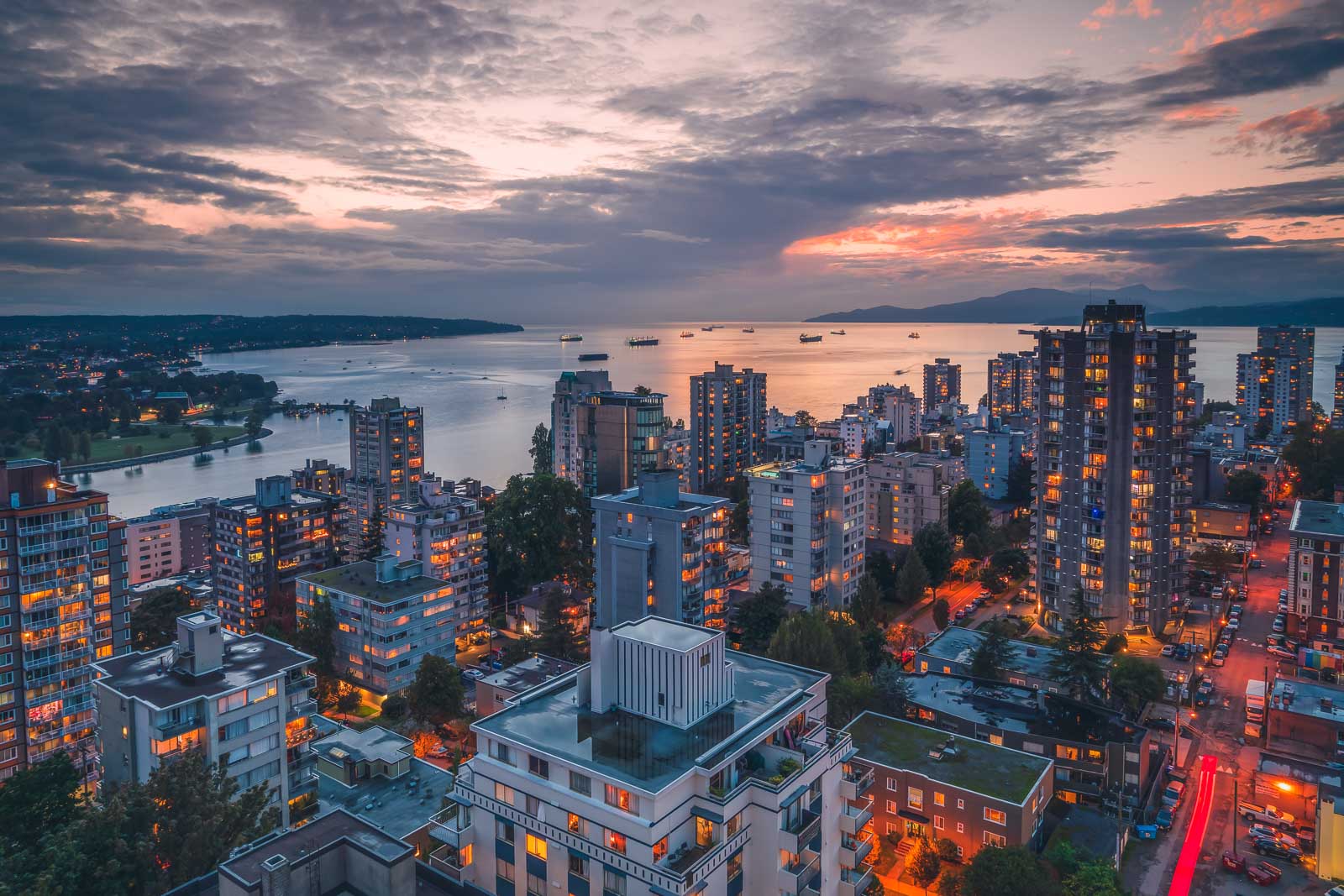30 Unforgettable Things to Do in Vancouver, BC (A Former Local’s Guide) 30 Unforgettable Things to Do in Vancouver, BC (A Former Local’s Guide)